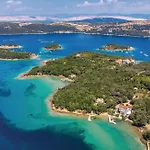 501 - Spacious And Bright On Island Of Rab Apartman Rab Town