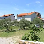 Apartman 501 - Spacious And Bright On Island Of Rab
