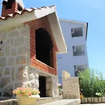 501 - Spacious And Bright On Island Of Rab Apartman