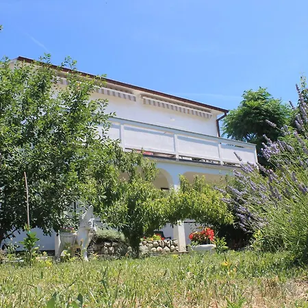 501 - Spacious And Bright On Island Of Rab * ראב