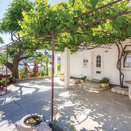 Lejlighed 501 - Spacious And Bright On Island Of Rab Rab Town