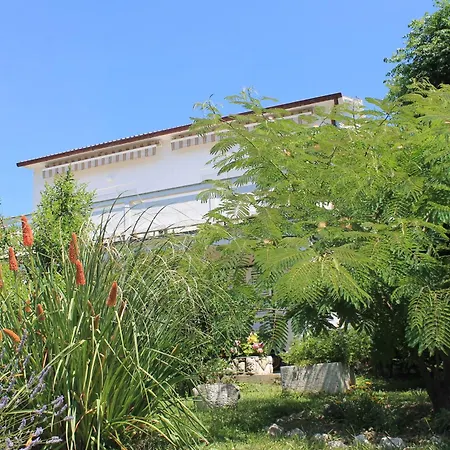 501 - Spacious And Bright On Island Of Rab *